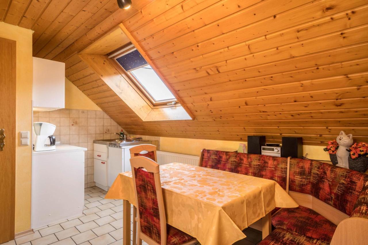 Zapfs Bauernhof Stiefmuetterchen Apartman Tettnang Kültér fotó